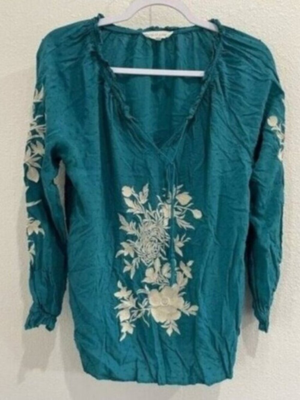 Solitaire Floral Embroidered Top Boho Feminine Long Sleeve Western Puff Sleeve